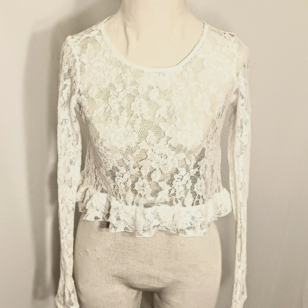 Forever 21 Lace Crop‎ Top Ruffled Bottom Extra Long Sleeves NWOT GORGEOUS Sz S/P